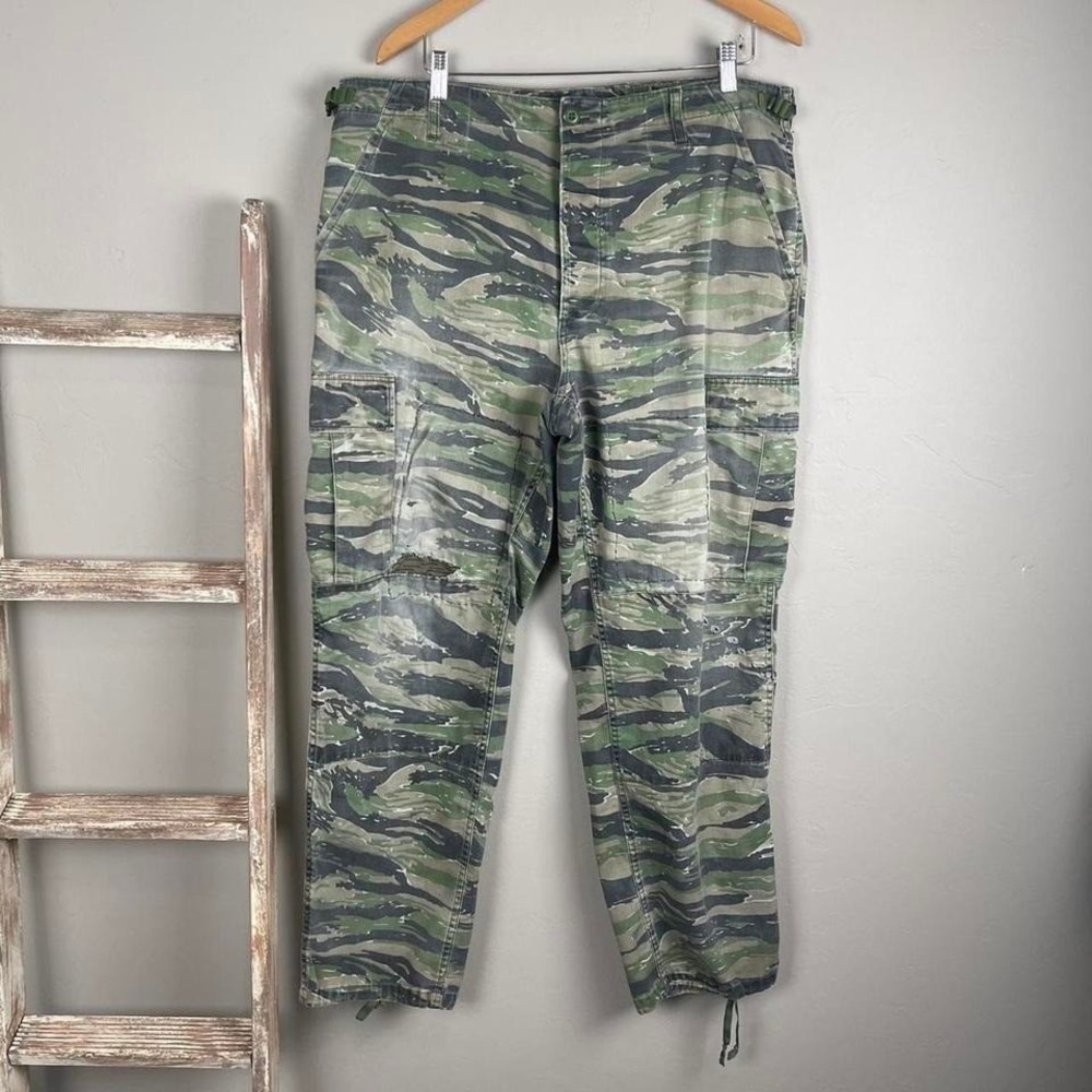 Vintage‎ 06' US Military Combat Hot Weather Tiger Stripe Camo Pants Large